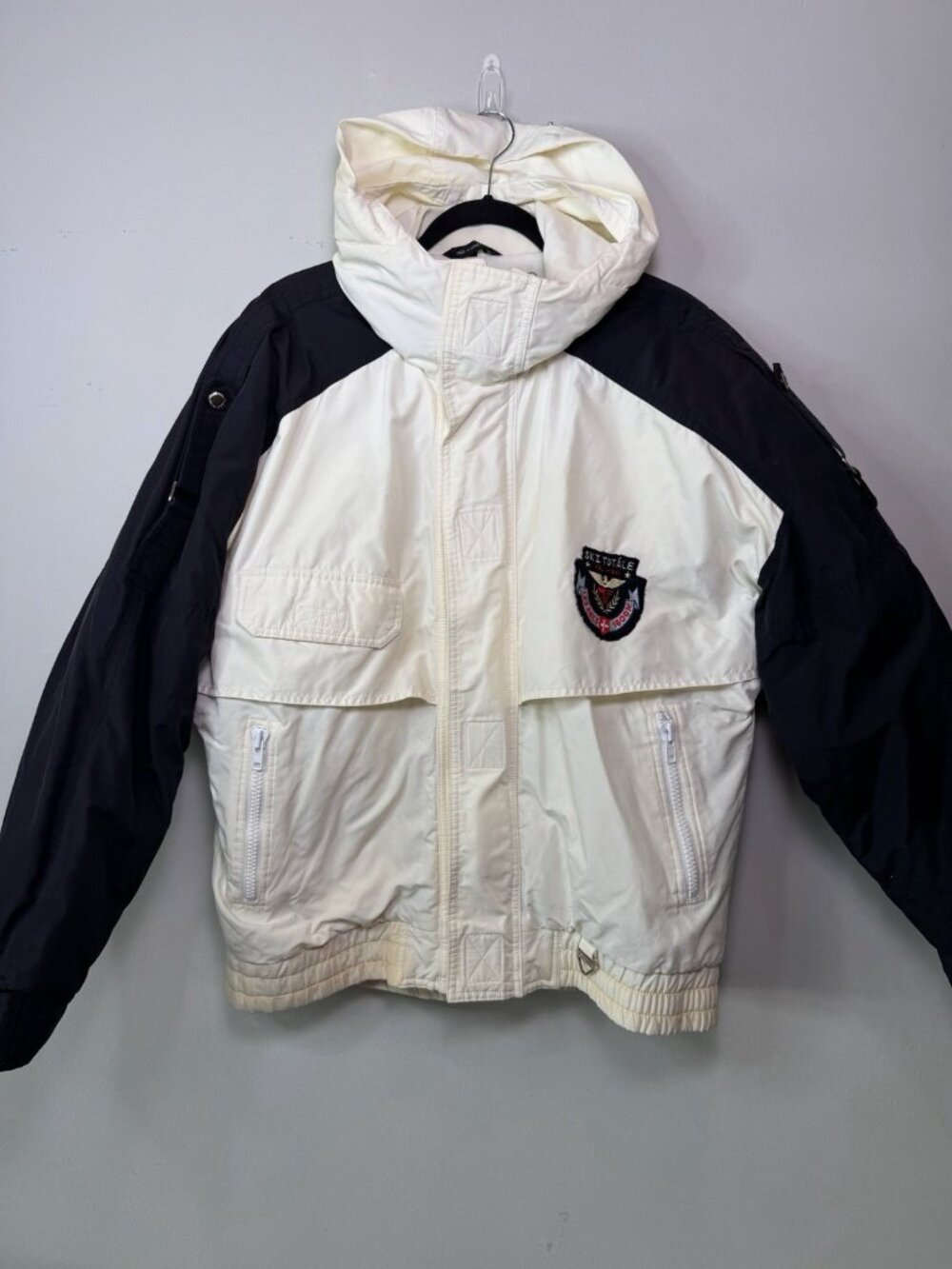 VTG Tyrolia Men Puffer Ski Jacket Ski Totale Les Arcs 1600M White Thermloft L